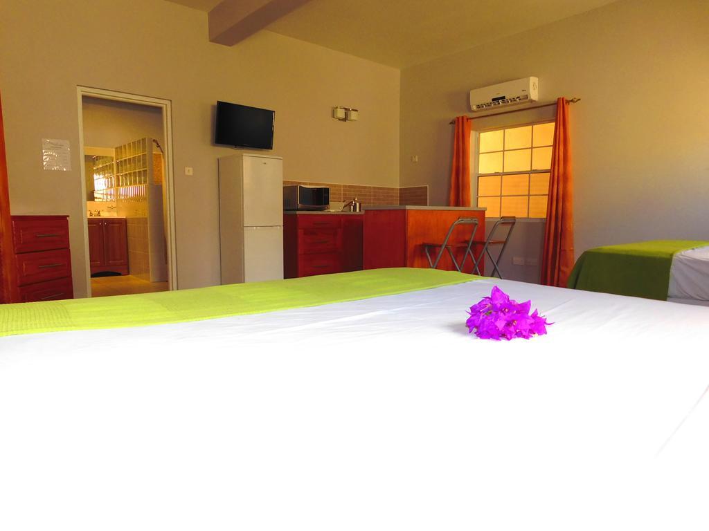 La Heliconia & Day Spa St. George's Dış mekan fotoğraf
